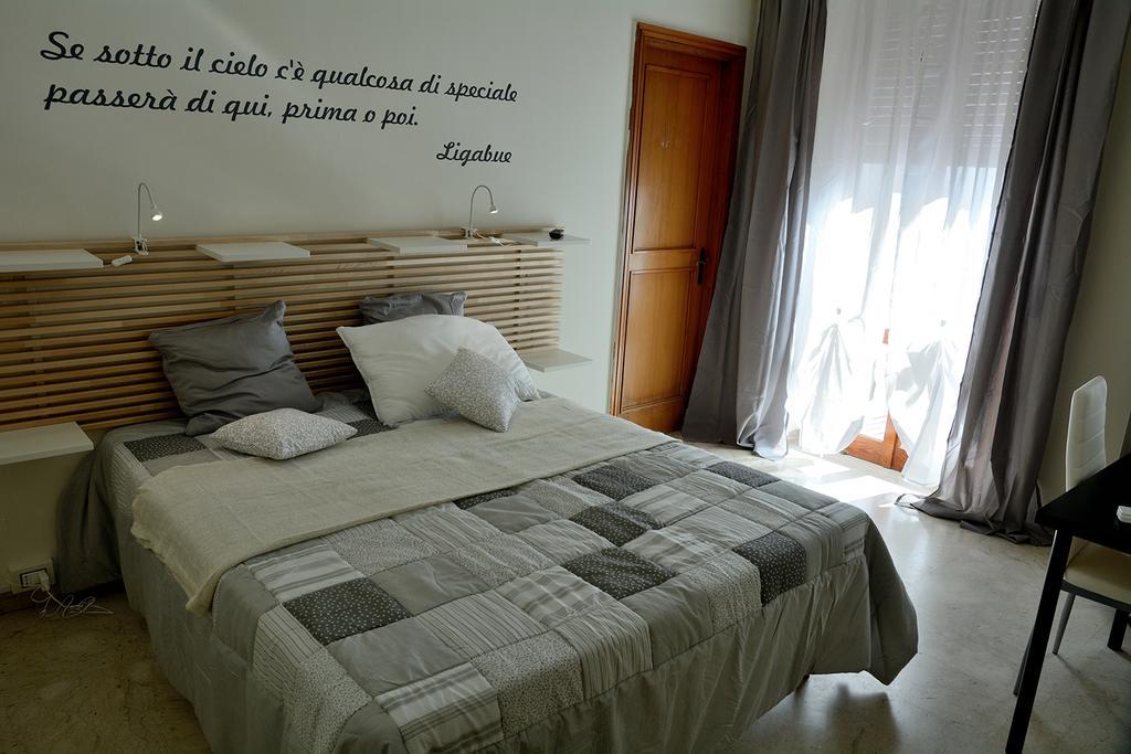 B&B Piazza Carmine Taranto Camera foto